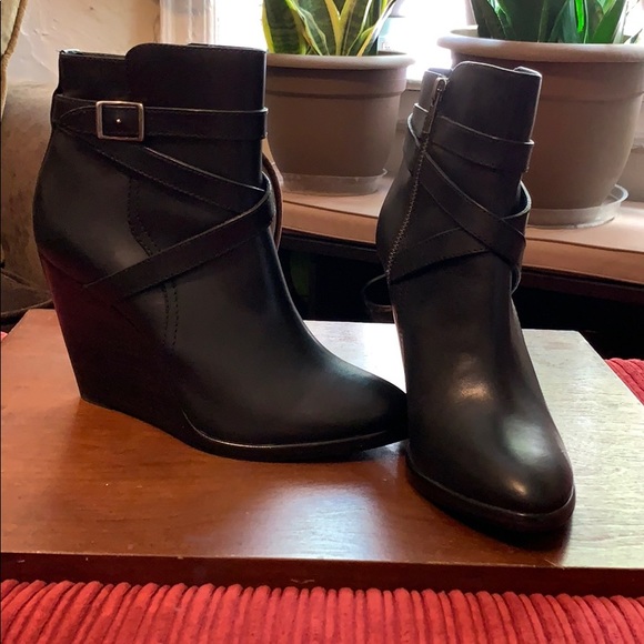 Frye wedge ankle boots 8.5 - Picture 7 of 13